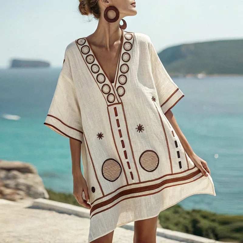 Britt - Elegant and Comfortable Beach Dress for Warm Days